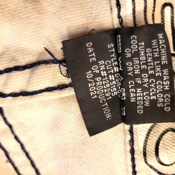 Men's LR Scoop Denim Distressed Shorts With Paint Splatter - Picture 8 of 15